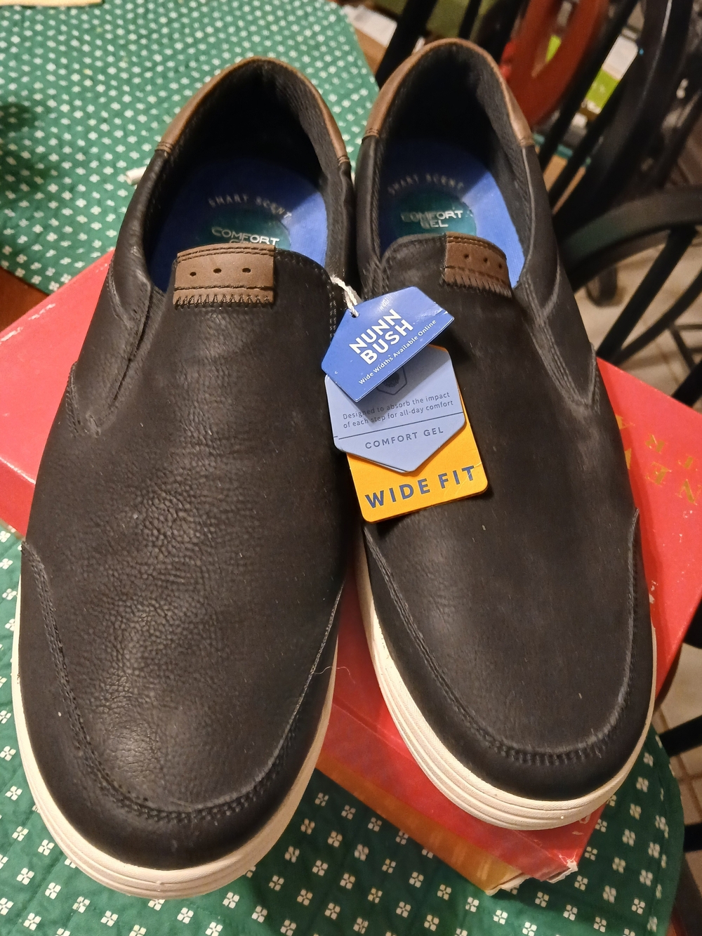 Nunn Bush Black and Brown Wide Fit Slip-On Loafers 10.5W